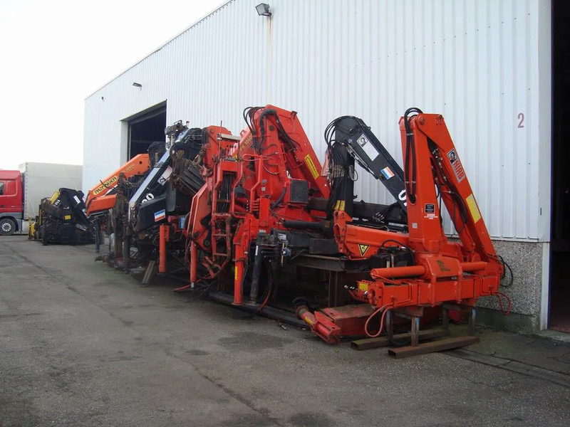 Hiab ALLTYPE YEARS AND PRICES HIAB PALFINGER HMF ATLAS KENNIS - Кран-манипулятор: фото 3 Hiab ALLTYPE YEARS AND PRICES HIAB PALFINGER HMF ATLAS KENNIS - Кран-манипулятор: фото 3