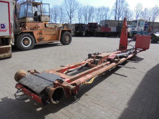 Hiab MULTILIFT XR21Z61 - Крюковой мультилифт: фото 3 Hiab MULTILIFT XR21Z61 - Крюковой мультилифт: фото 3