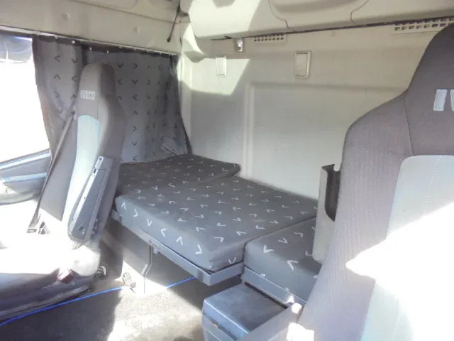 Автовоз Iveco Stralis 450 6X2 RETARDER: фото 10