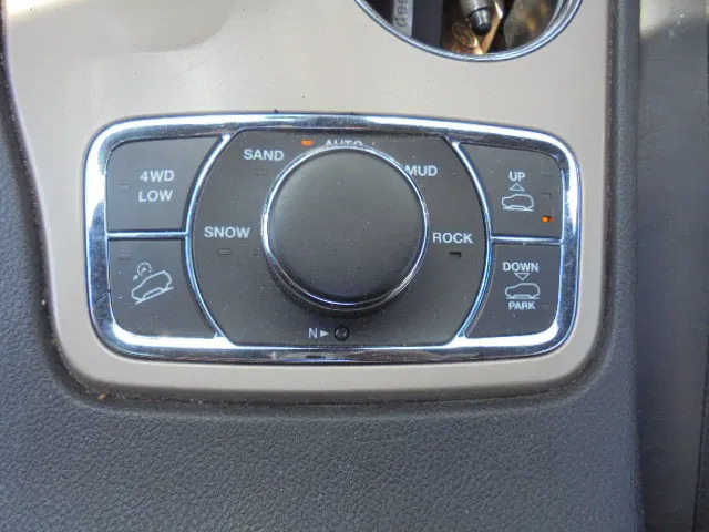 Внедорожник Jeep Grand Cherokee 4X4 SUMMIT EDITION 3.0 LTR V6: фото 18