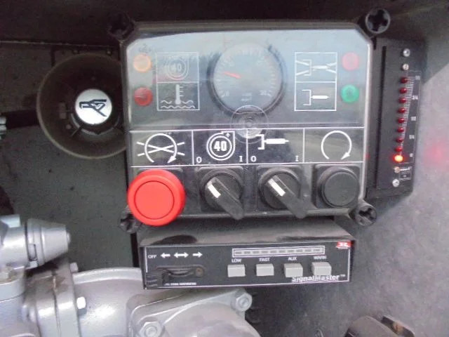 Пожарная машина Mercedes-Benz 1124 F: фото 9 Пожарная машина Mercedes-Benz 1124 F: фото 9