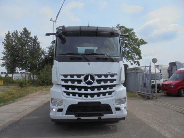 Mercedes-Benz Arocs 2545 + RETARDER 6X2 NEW /DEMO - Автоманипулятор: фото 4 Mercedes-Benz Arocs 2545 + RETARDER 6X2 NEW /DEMO - Автоманипулятор: фото 4
