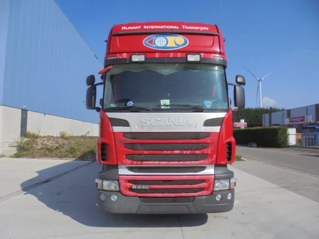 Scania R440 6X2 RETARDER BDF - Грузовик с закрытым кузовом: фото 2 Scania R440 6X2 RETARDER BDF - Грузовик с закрытым кузовом: фото 2