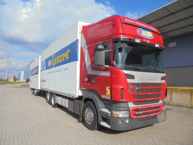 Scania R440 6X2 VOLUME COMBI + RETARDER - Грузовик с закрытым кузовом: фото 3 Scania R440 6X2 VOLUME COMBI + RETARDER - Грузовик с закрытым кузовом: фото 3