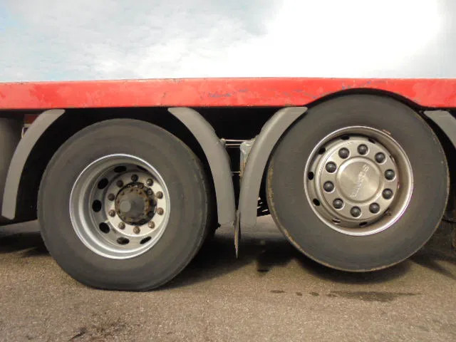 Фото интерьера 1: Автоманипулятор Scania R480 8X2