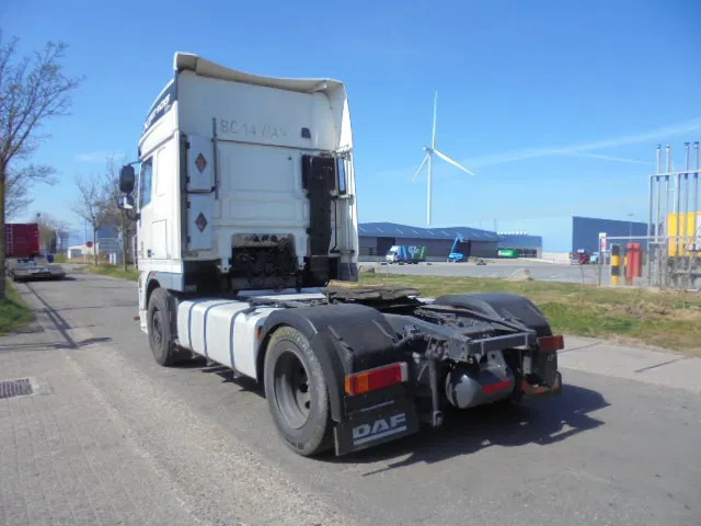 DAF XF 105.460 SUPERSPACE - Тягач: фото 5 DAF XF 105.460 SUPERSPACE - Тягач: фото 5