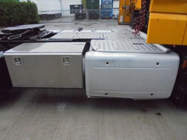 Тягач DAF XF 440 ADR UITVOERING: фото 10