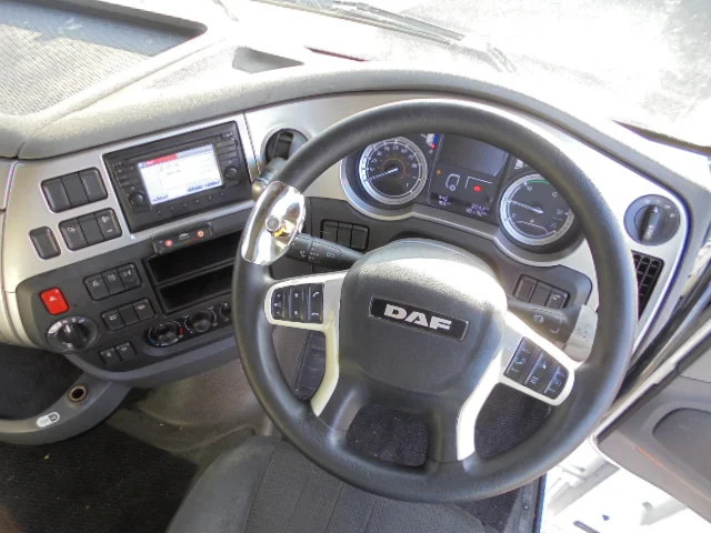 Тягач DAF XF 460 6X2 EUR6 RHD: фото 10