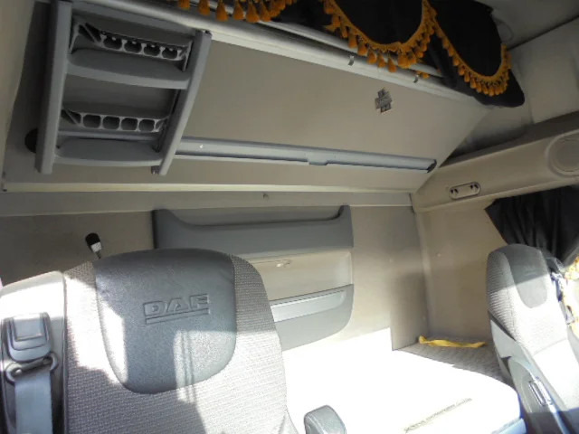 Тягач DAF XF 460 6X2 EUR6 RHD: фото 9