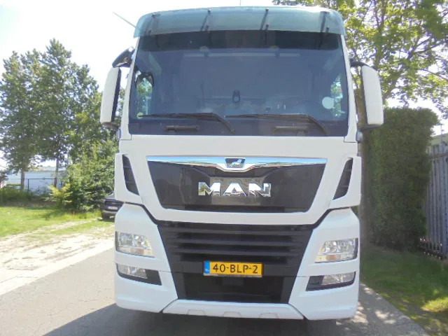 MAN TGX 26.500 XXL NL TRUCK SMART TACHO 16X IN STOCK - Тягач: фото 2 MAN TGX 26.500 XXL NL TRUCK SMART TACHO 16X IN STOCK - Тягач: фото 2