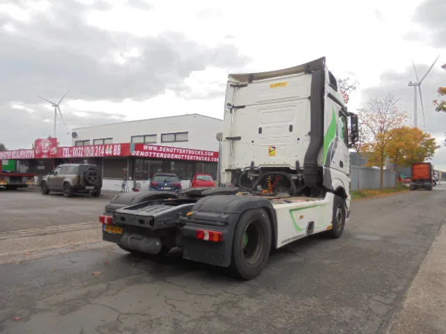 Mercedes-Benz Actros 1842 APK 04-2026 - Тягач: фото 5 Mercedes-Benz Actros 1842 APK 04-2026 - Тягач: фото 5