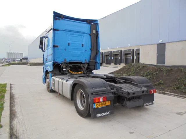 Mercedes-Benz Actros 1842 LS EUR6 - Тягач: фото 5 Mercedes-Benz Actros 1842 LS EUR6 - Тягач: фото 5