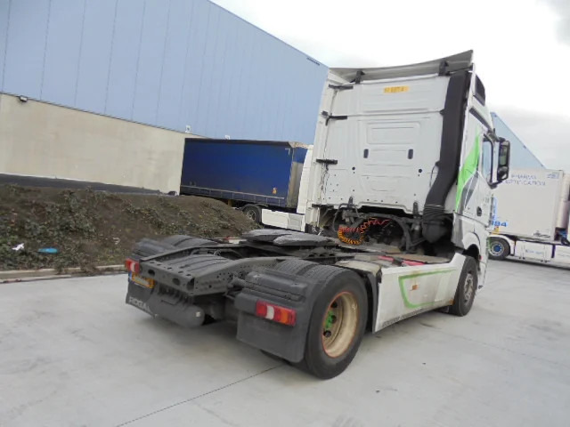 Mercedes-Benz Actros 1842 LS EUR6 - Тягач: фото 4 Mercedes-Benz Actros 1842 LS EUR6 - Тягач: фото 4