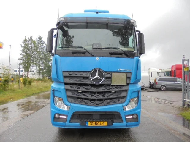 Mercedes-Benz Actros 1842 LS EUR6 - Тягач: фото 2 Mercedes-Benz Actros 1842 LS EUR6 - Тягач: фото 2