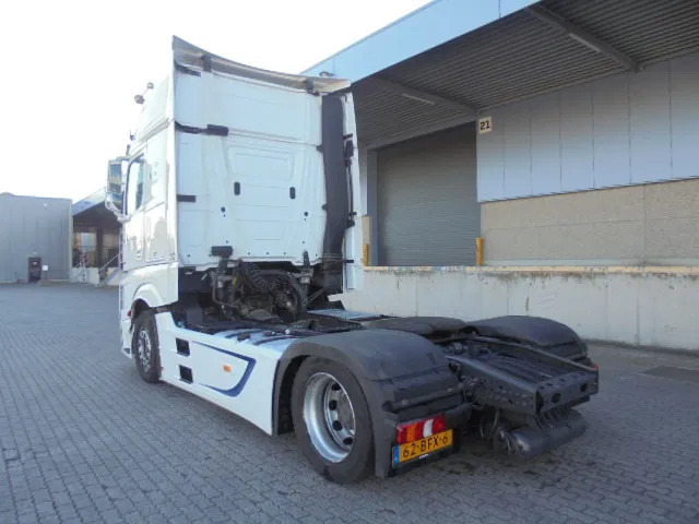 Mercedes-Benz Actros 1842 LS NL TRUCK - Тягач: фото 5 Mercedes-Benz Actros 1842 LS NL TRUCK - Тягач: фото 5