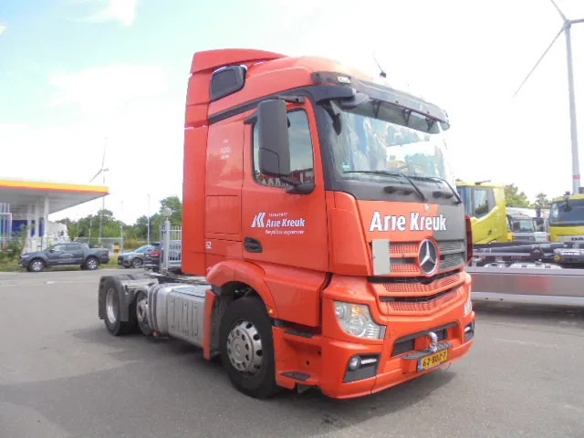 Mercedes-Benz Actros 2343 6X2 VOORLOOPAS - Тягач: фото 3 Mercedes-Benz Actros 2343 6X2 VOORLOOPAS - Тягач: фото 3