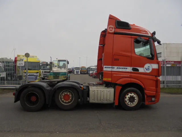 Mercedes-Benz Actros 2645 NL TRUCK - Тягач: фото 4 Mercedes-Benz Actros 2645 NL TRUCK - Тягач: фото 4