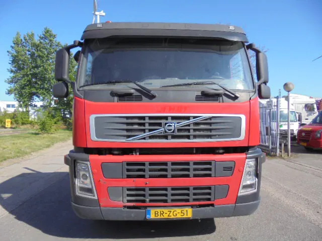 Volvo FM 380 6X2 - Тягач: фото 2 Volvo FM 380 6X2 - Тягач: фото 2