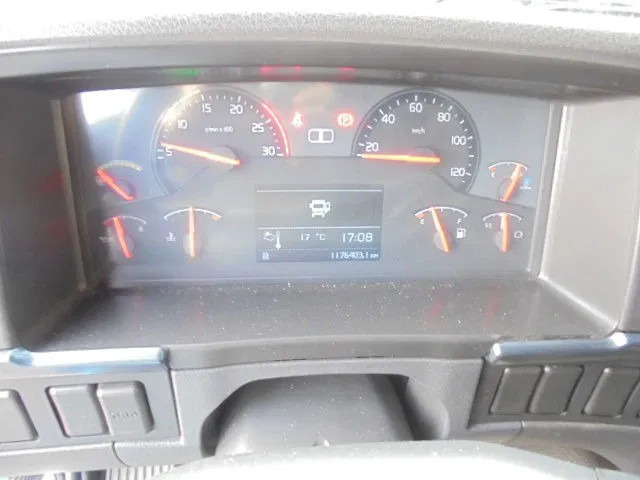 Тентованный грузовик Volvo FH 460 6X2 NL TRUCK: фото 15 Тентованный грузовик Volvo FH 460 6X2 NL TRUCK: фото 15