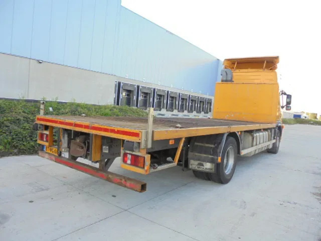 Volvo FM FM 300 LOW KM - Грузовик с закрытым кузовом: фото 5 Volvo FM FM 300 LOW KM - Грузовик с закрытым кузовом: фото 5