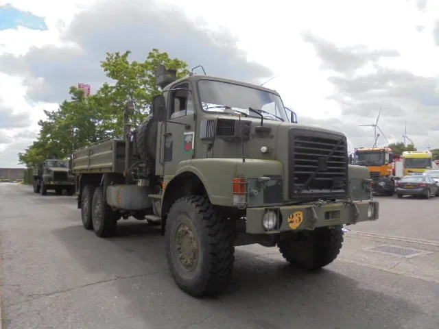 Volvo N 10 6X6 L + FASSI 3X IN STOCK - Грузовик бортовой/ Платформа, Автоманипулятор: фото 3 Volvo N 10 6X6 L + FASSI 3X IN STOCK - Грузовик бортовой/ Платформа, Автоманипулятор: фото 3