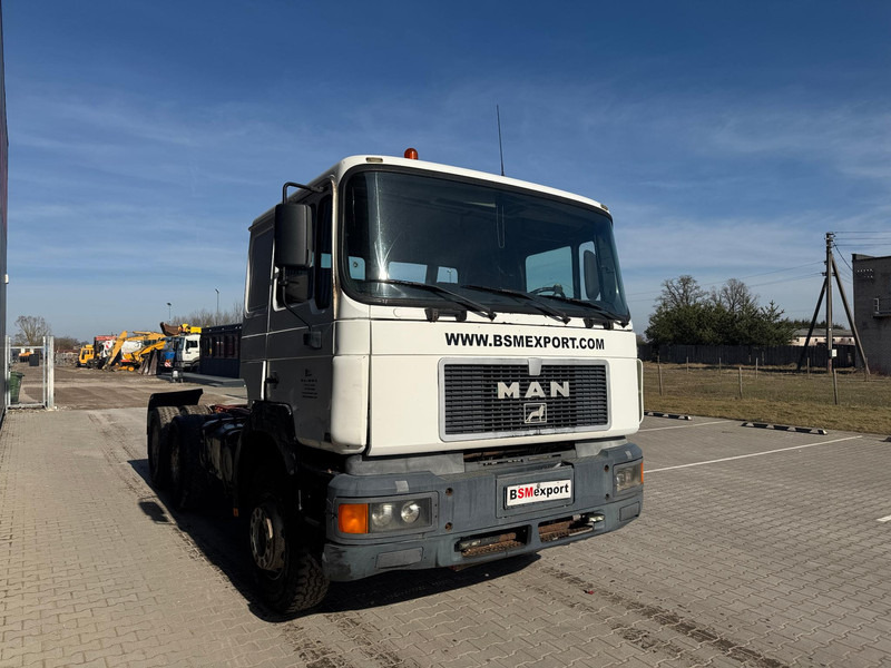 MAN 26.403 - Грузовик-шасси: фото 2 MAN 26.403 - Грузовик-шасси: фото 2