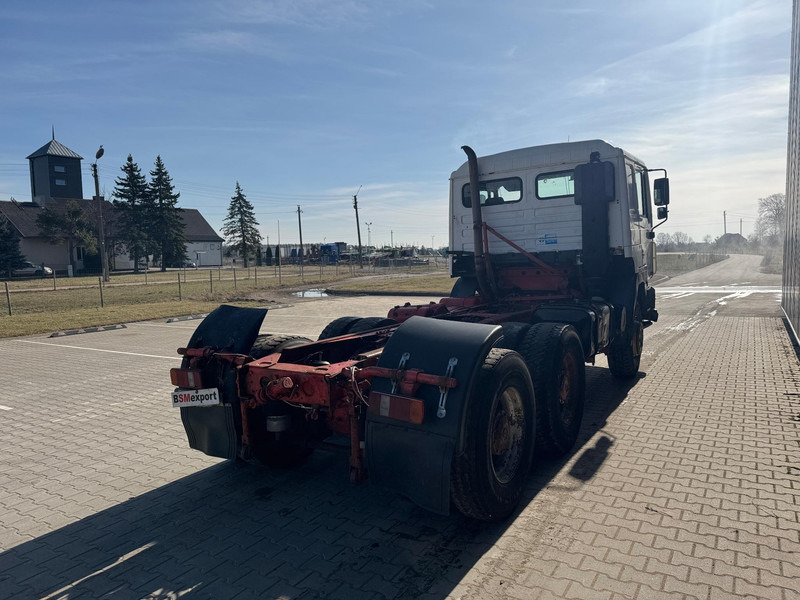 MAN 26.403 - Грузовик-шасси: фото 3 MAN 26.403 - Грузовик-шасси: фото 3