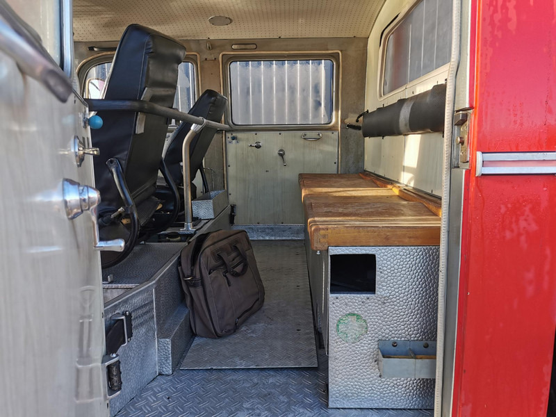 Пожарная машина Mercedes-Benz 1313: фото 15