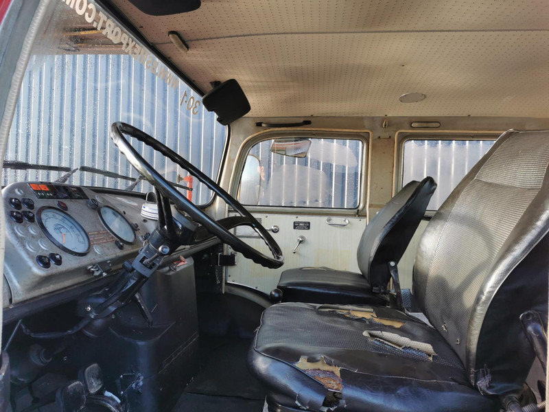 Пожарная машина Mercedes-Benz 1313: фото 9