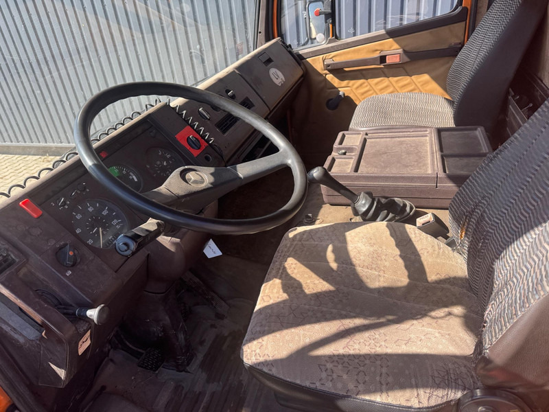 Mercedes-Benz 814 - Грузовик бортовой/ Платформа: фото 5 Mercedes-Benz 814 - Грузовик бортовой/ Платформа: фото 5