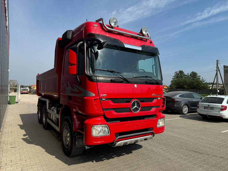 Mercedes-Benz Actros 2655 V8 full steel - Самосвал: фото 2 Mercedes-Benz Actros 2655 V8 full steel - Самосвал: фото 2