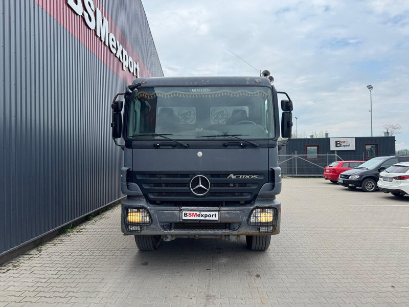 Mercedes-Benz Actros 3341 - Самосвал: фото 2 Mercedes-Benz Actros 3341 - Самосвал: фото 2