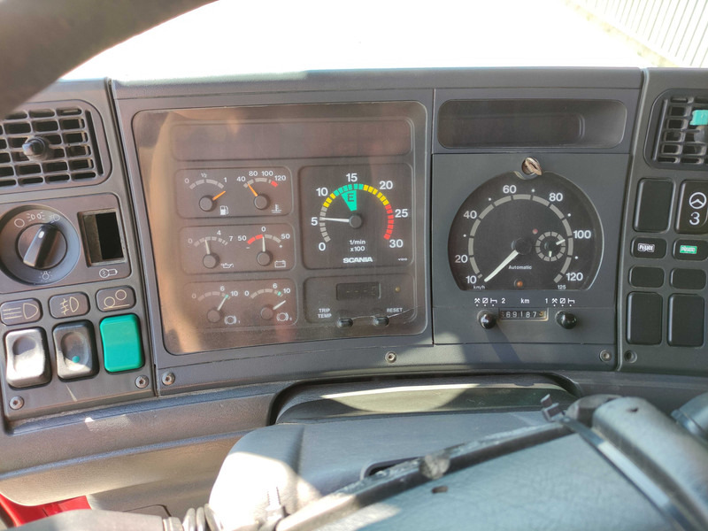 Крюковой мультилифт Scania P124. 420: фото 8