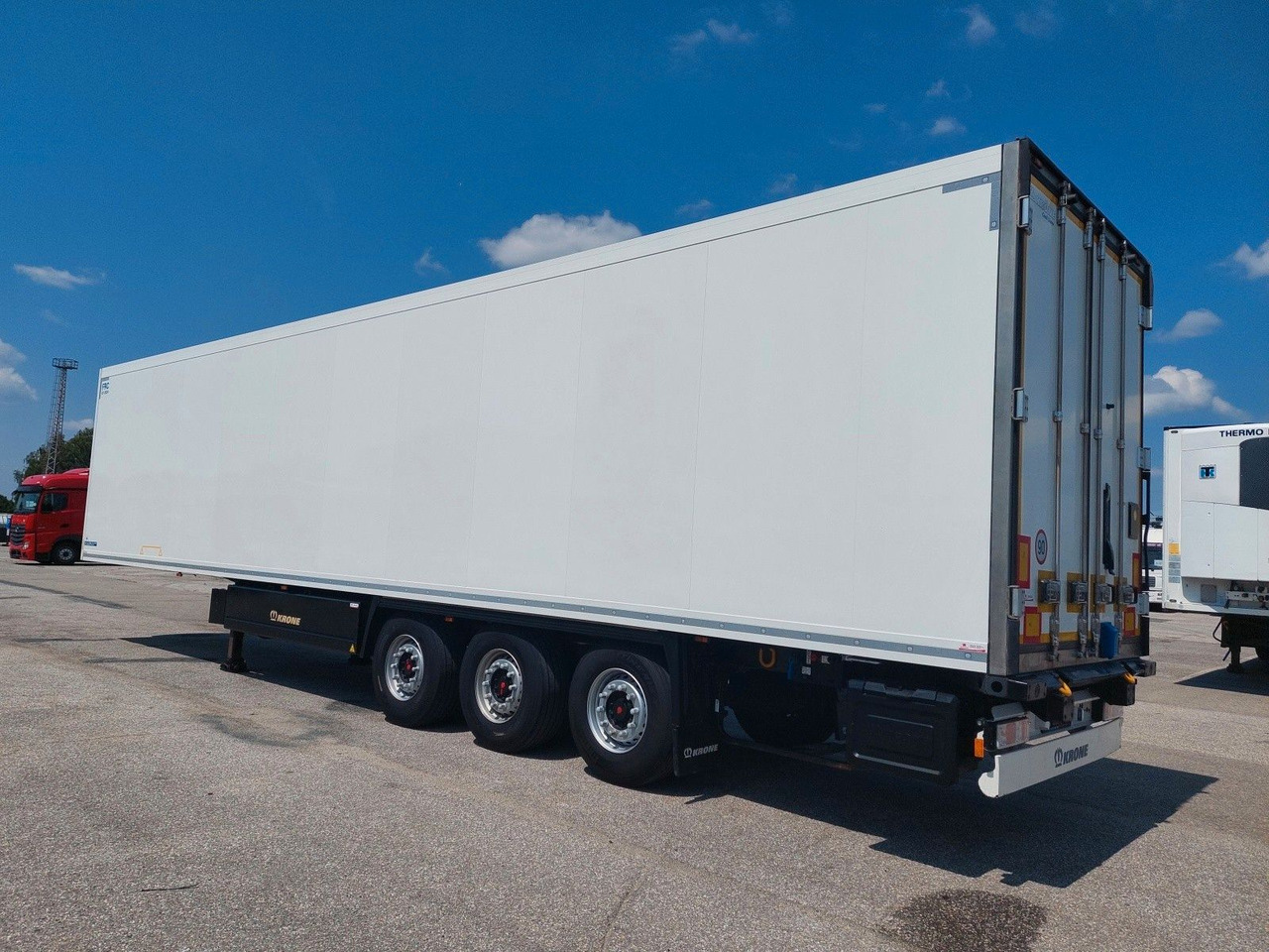 Krone SD Thermo King SLXi 300 Doppelstock - Полуприцеп-рефрижератор: фото 3 Krone SD Thermo King SLXi 300 Doppelstock - Полуприцеп-рефрижератор: фото 3