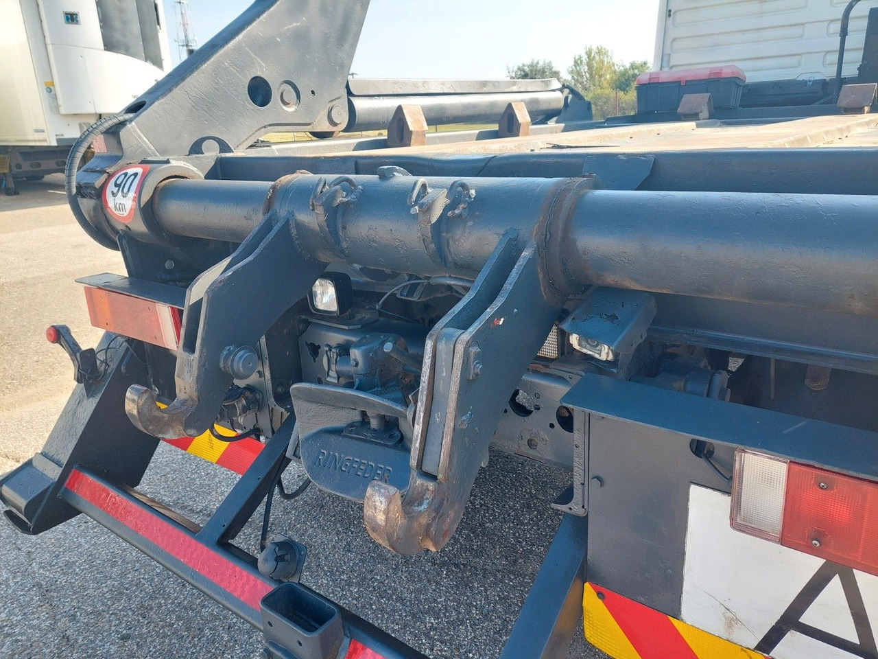 Тентованный грузовик MAN ME 18.280 BB 4x2: фото 8 Тентованный грузовик MAN ME 18.280 BB 4x2: фото 8