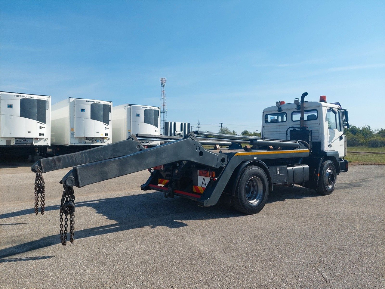 Тентованный грузовик MAN ME 18.280 BB 4x2: фото 7 Тентованный грузовик MAN ME 18.280 BB 4x2: фото 7