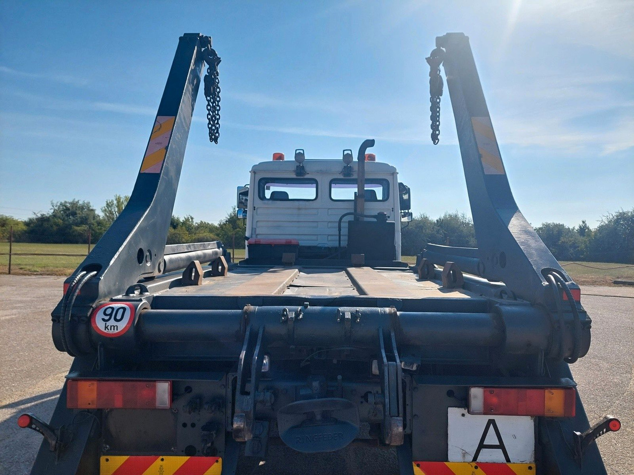 Тентованный грузовик MAN ME 18.280 BB 4x2: фото 6 Тентованный грузовик MAN ME 18.280 BB 4x2: фото 6