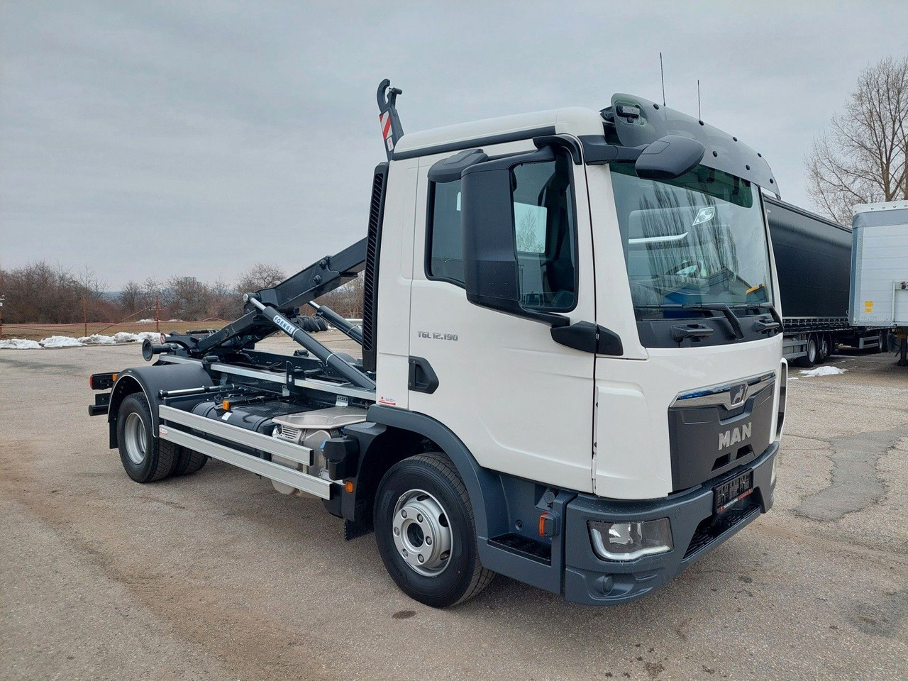 MAN TG3 TGL 12.190 BB 4x2 - Крюковой мультилифт: фото 2 MAN TG3 TGL 12.190 BB 4x2 - Крюковой мультилифт: фото 2