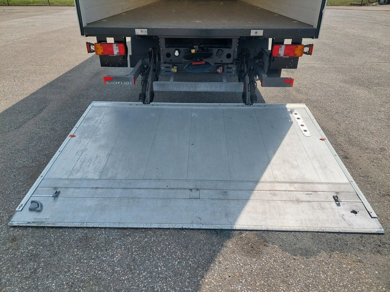 Грузовик с закрытым кузовом MAN TGL 12.250 BL CH 4x2 LBW 17 Palleten: фото 6