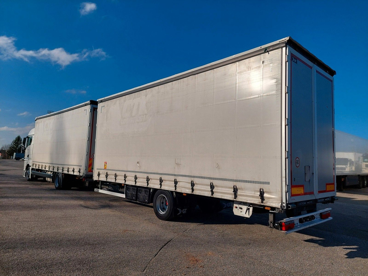 MAN TGX 18.470 LL + Gniotpol G-4080 120 m3 Durchbar - Тентованный грузовик: фото 3 MAN TGX 18.470 LL + Gniotpol G-4080 120 m3 Durchbar - Тентованный грузовик: фото 3