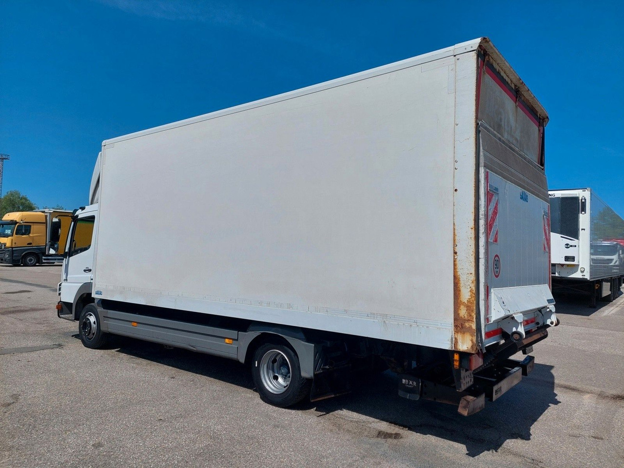 Mercedes-Benz Atego 816 4x2 - Фургон с закрытым кузовом: фото 3 Mercedes-Benz Atego 816 4x2 - Фургон с закрытым кузовом: фото 3