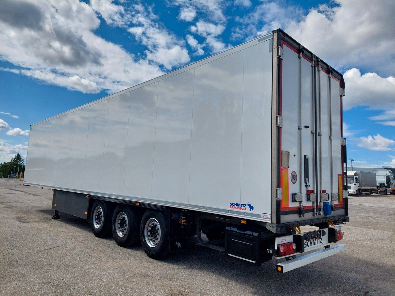 Schmitz Cargobull SKO24 ThermoKing SLXi 300 - Полуприцеп-рефрижератор: фото 3 Schmitz Cargobull SKO24 ThermoKing SLXi 300 - Полуприцеп-рефрижератор: фото 3