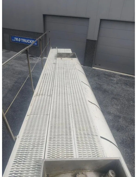 Полуприцеп-цистерна для транспортировки пищевых продуктов Feldbinder TANK AW5083 ISOLE 24000 L - 1 COMP - SEASALT WATER / FOODSTUFF: фото 10