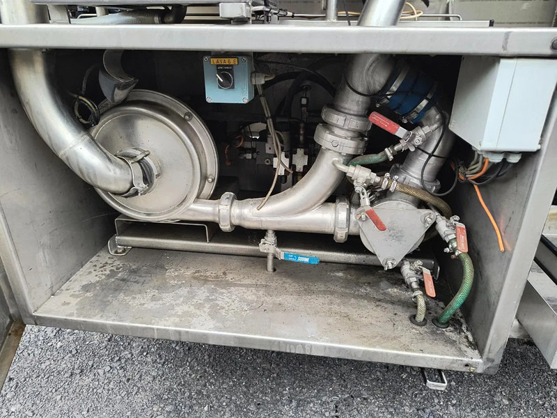 Полуприцеп-цистерна для транспортировки молока MAISONNEUVE 25000L INSULATED INOX TANK - 2 COMP - PUMP: фото 8