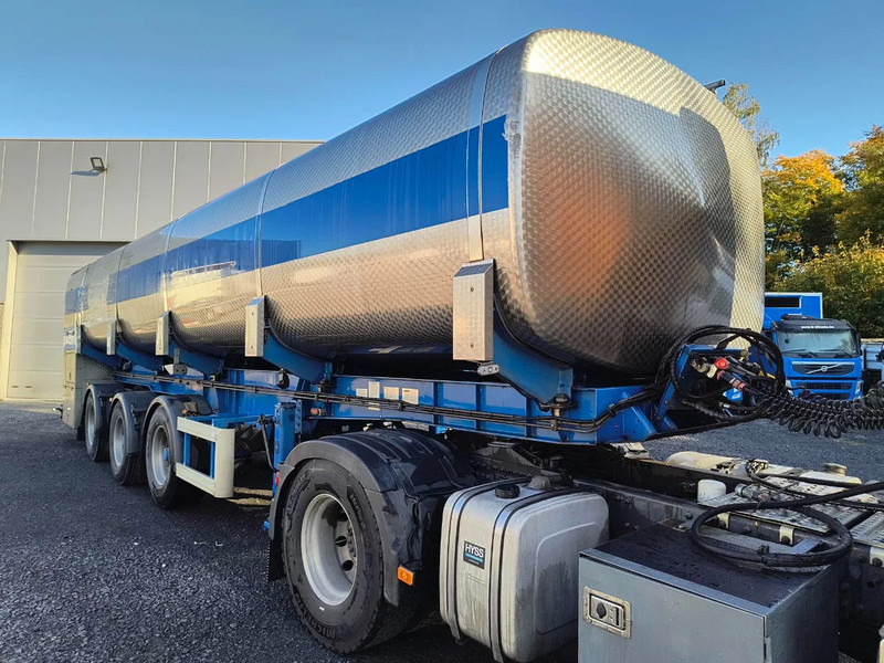 Полуприцеп-цистерна для транспортировки молока Mafa 30 000L INSULATED INOX TANK - 3 COMP. - PUMP/COUNTER: фото 1