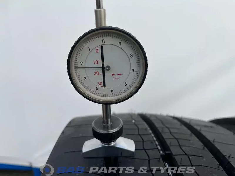 Bridgestone Bridgestone 265/70R17.5 Duravis R-Steer002 138/136 M M+S 3PMSF gebruikte set - Шина для Грузовиков: фото 3 Bridgestone Bridgestone 265/70R17.5 Duravis R-Steer002 138/136 M M+S 3PMSF gebruikte set - Шина для Грузовиков: фото 3