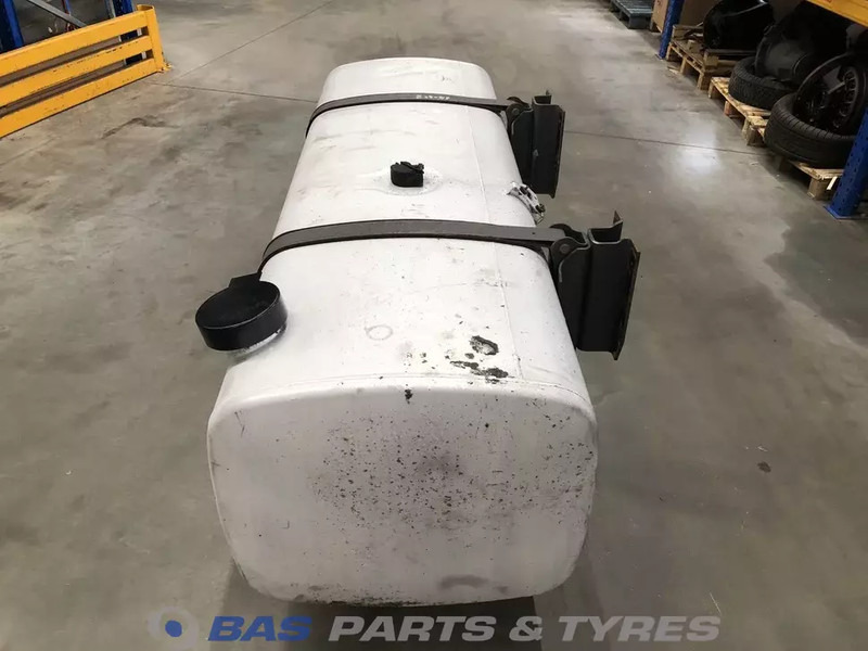 DAF Brandstoftank DAF 690 Liter 1945569 - Топливный бак для Грузовиков: фото 2 DAF Brandstoftank DAF 690 Liter 1945569 - Топливный бак для Грузовиков: фото 2