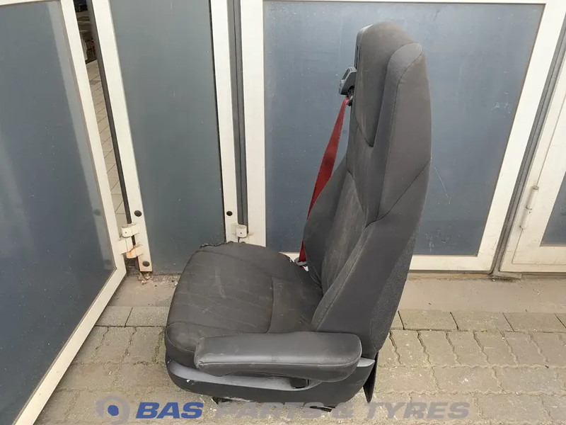 DAF CF Euro 6 - Сиденье для Грузовиков: фото 2 DAF CF Euro 6 - Сиденье для Грузовиков: фото 2