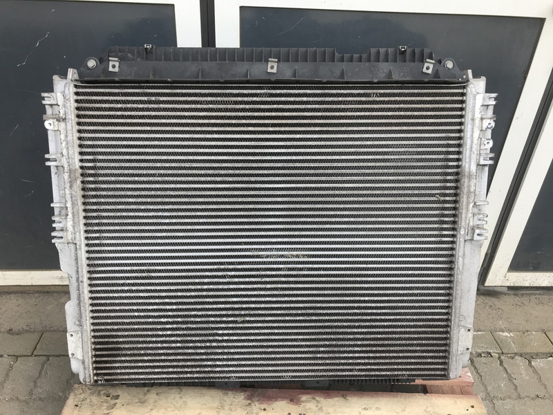 Mercedes-Benz Actros MP4 Koelerpakket Mercedes OM470LA 395 A 960 500 00 02 - Радиатор для Грузовиков: фото 2 Mercedes-Benz Actros MP4 Koelerpakket Mercedes OM470LA 395 A 960 500 00 02 - Радиатор для Грузовиков: фото 2