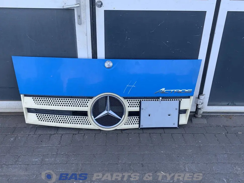 Mercedes-Benz Actros MP4 - Решётка радиатора для Грузовиков: фото 1 Mercedes-Benz Actros MP4 - Решётка радиатора для Грузовиков: фото 1